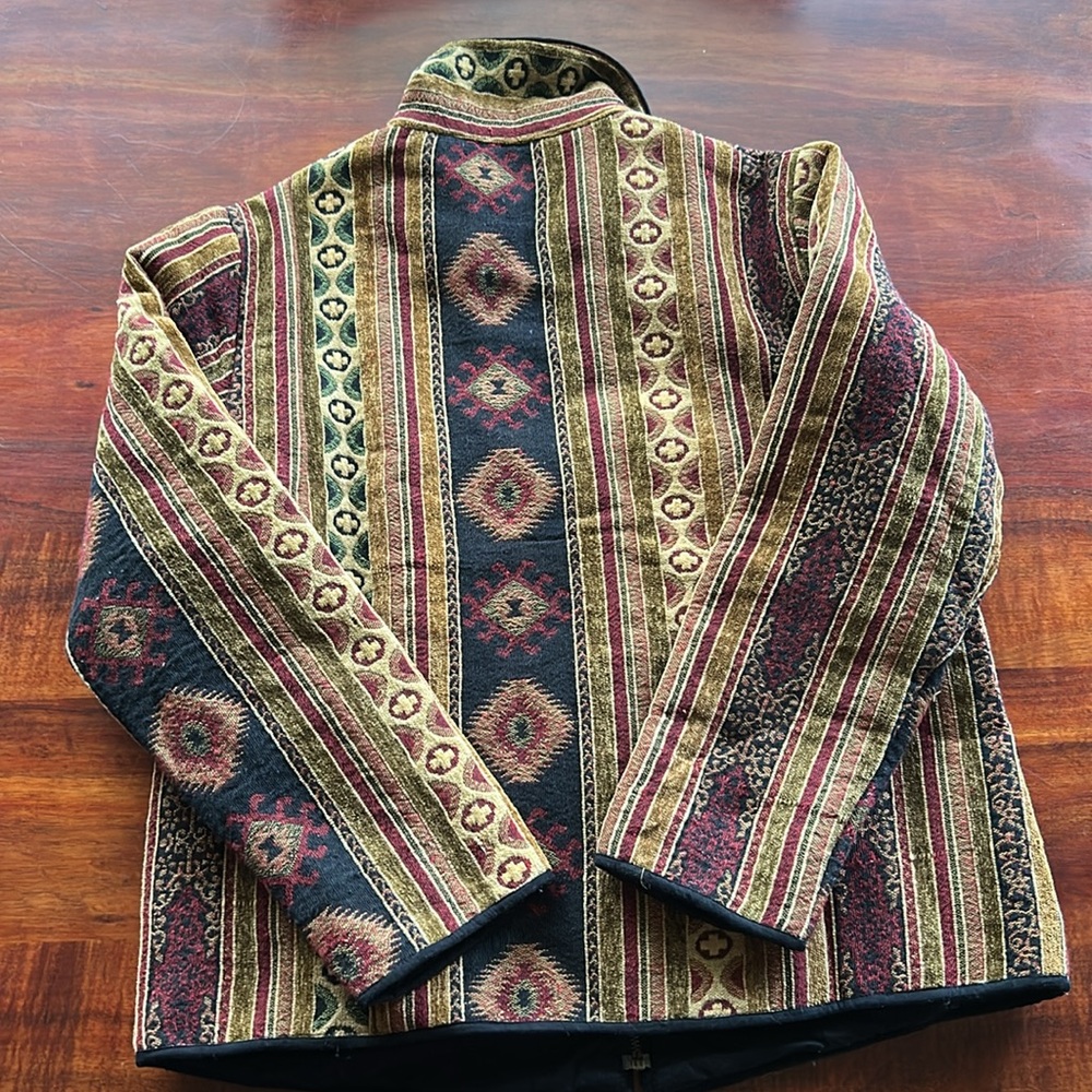 SOHOCOMPAGNE Woven Quilt Coat With Cotton Interior - Picture 15 of 15
